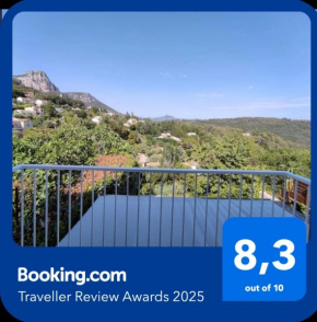 Maison au calme vue montagnes